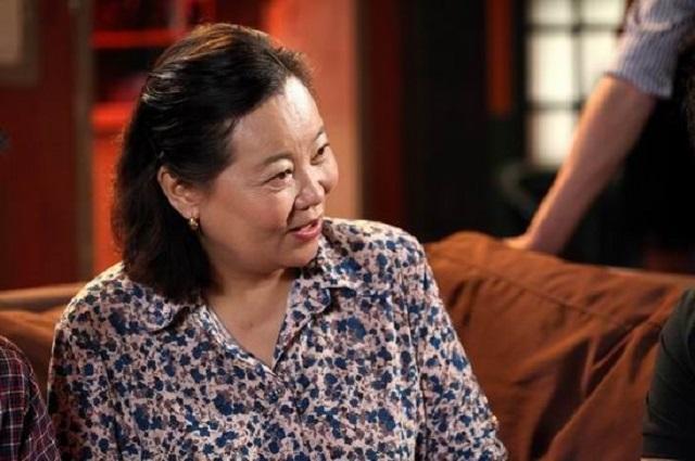 "容嬷嬷"方青卓:一婚因太敬业离婚,二嫁"救命恩人"恩爱30年