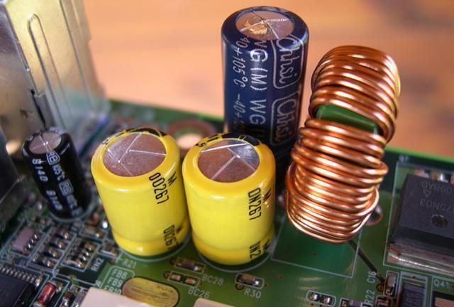 固态主板和普通的区别