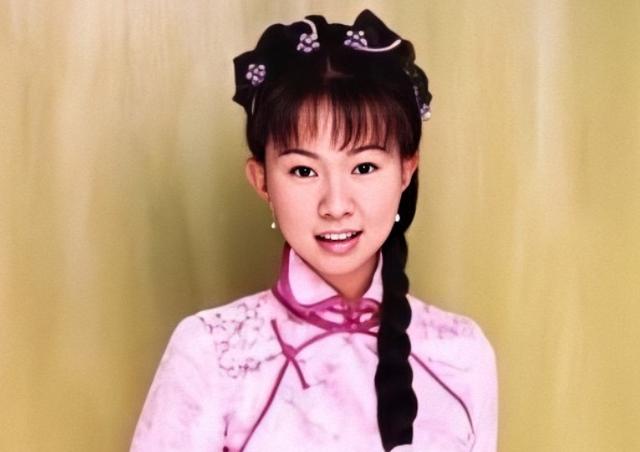 童年女神卓依婷近照曝光纯素颜状态引热议确定有38岁