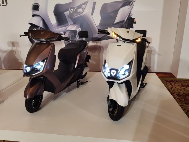 续航翻倍一次充电可跑122公里雅迪冠能系列新品全球首发