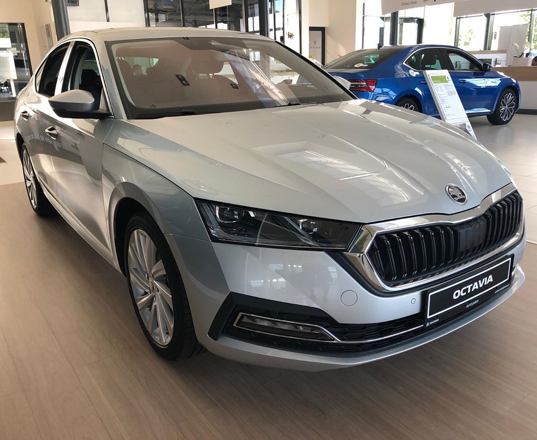 全新斯柯达明锐三厢版实车 大气的设计