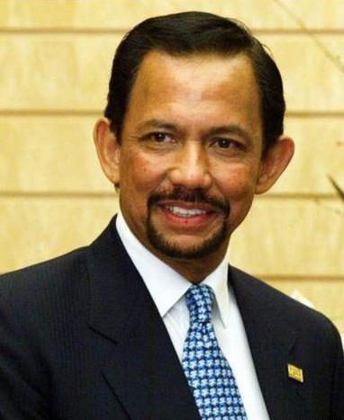 什么吴尊有7000辆豪车的他才是真正的文莱王子吧真的富到流油