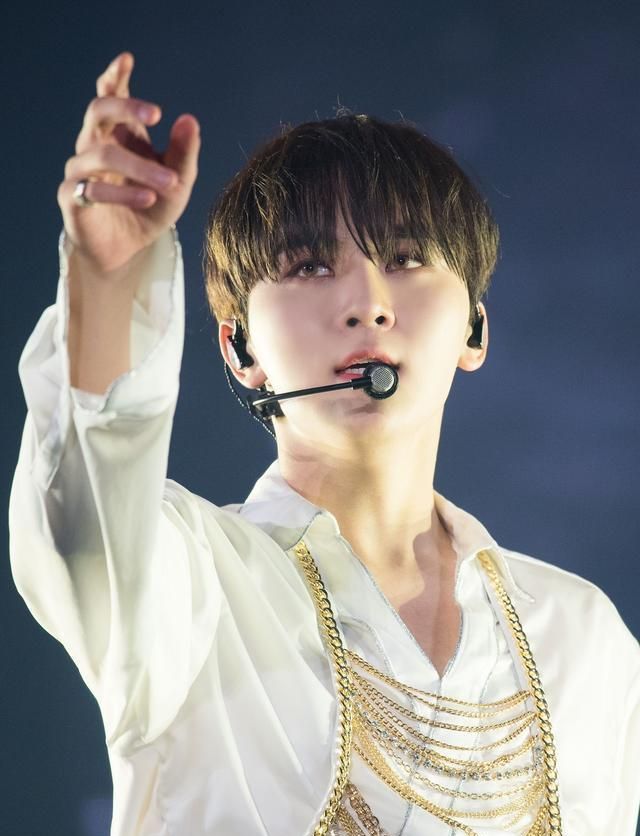 韩国11位kpop明星用trot独特音乐风格证明了他们多才多艺