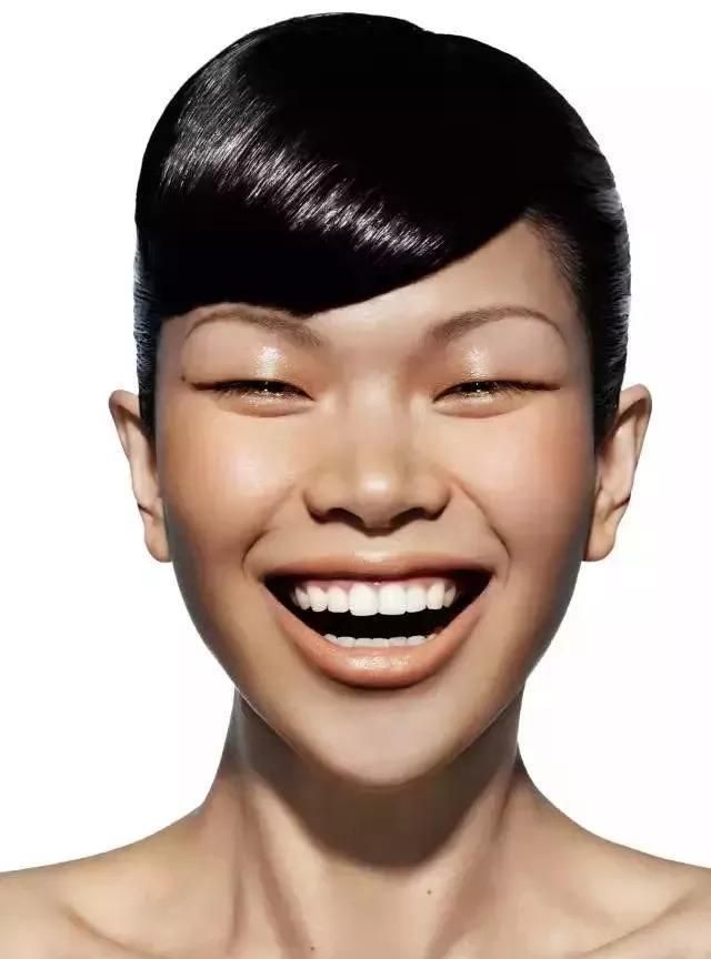 丑模吕燕农村出身嫁帅气老公生高颜值儿子网友人生赢家