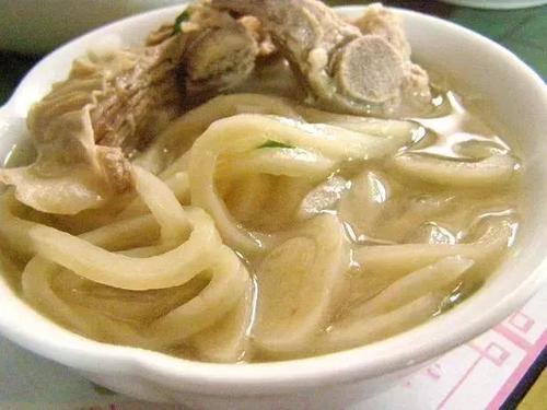 黄梅鱼面:柔韧适中,烹调简便,易贮耐存