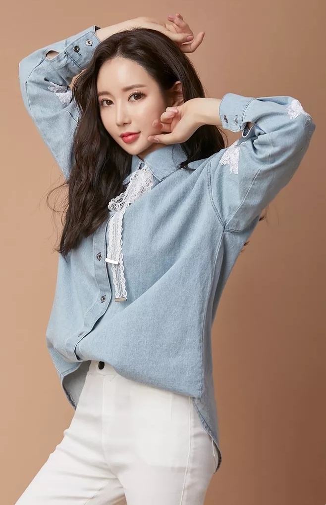 拍摄人像我喜欢摆拍和抓拍结合你会怎么选择来提高出品率