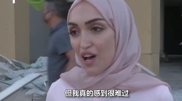 黎巴嫩新娘爆炸后重返婚礼现场一片狼藉狼藉 鲜花和道具散落一地