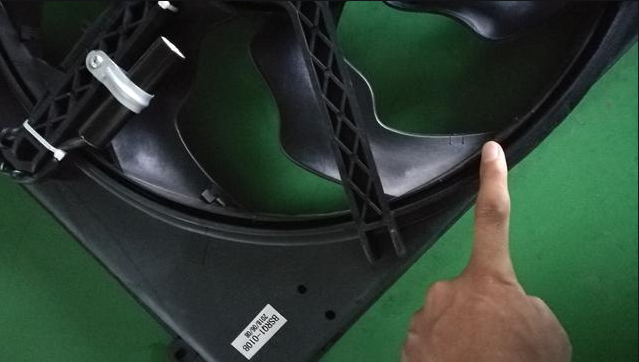 常在路上开，哪有不抖动！爱车这些异常切莫大意