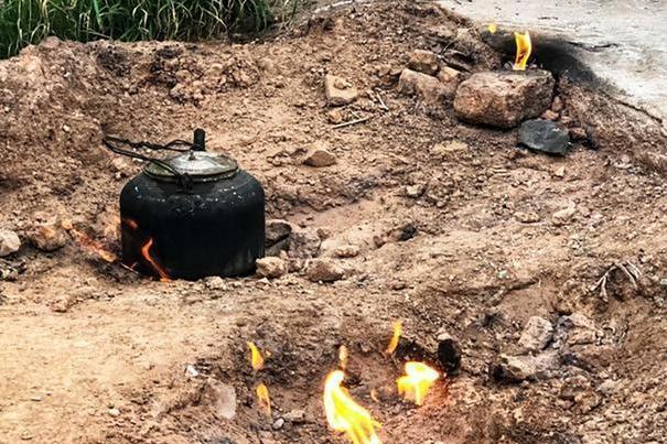 重庆"地火村"走红,燃烧近60年从不熄灭,网友:地也想火