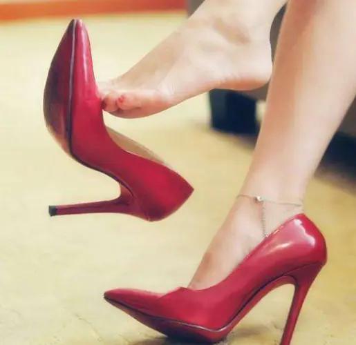 这三种脚型的女人天生的富贵之命衣食无忧从不缺钱花