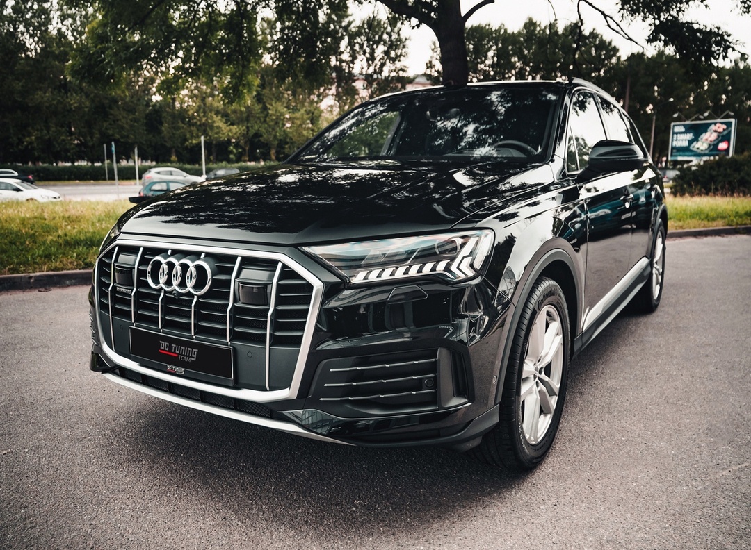 新款奥迪q7实车