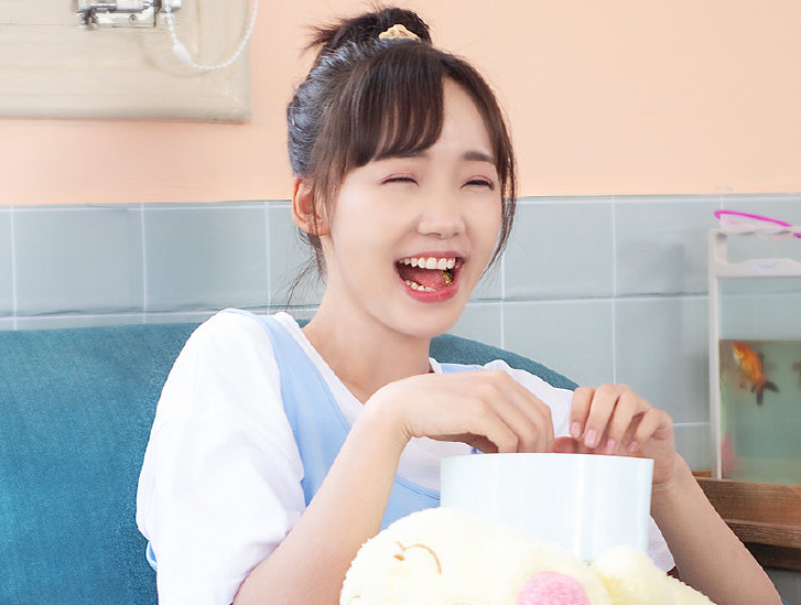 说到敖瑞鹏跟吕小雨这两位演员,相信很多看过《时光与你都很甜》的