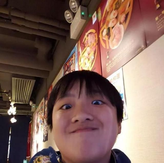 有一种整容式长大叫费曼昨天你忽略了现在你站不起来了