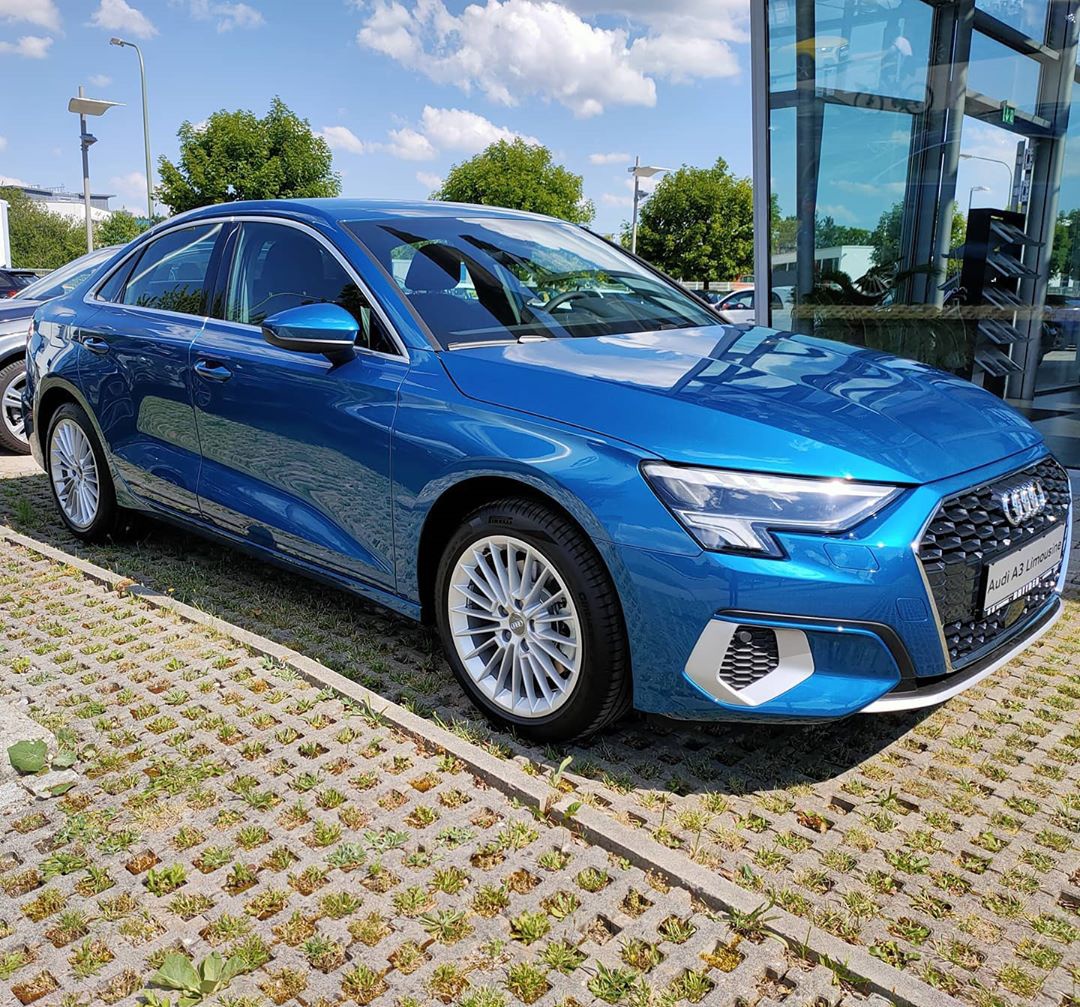 全新奥迪a3三厢版实车 大气又简洁