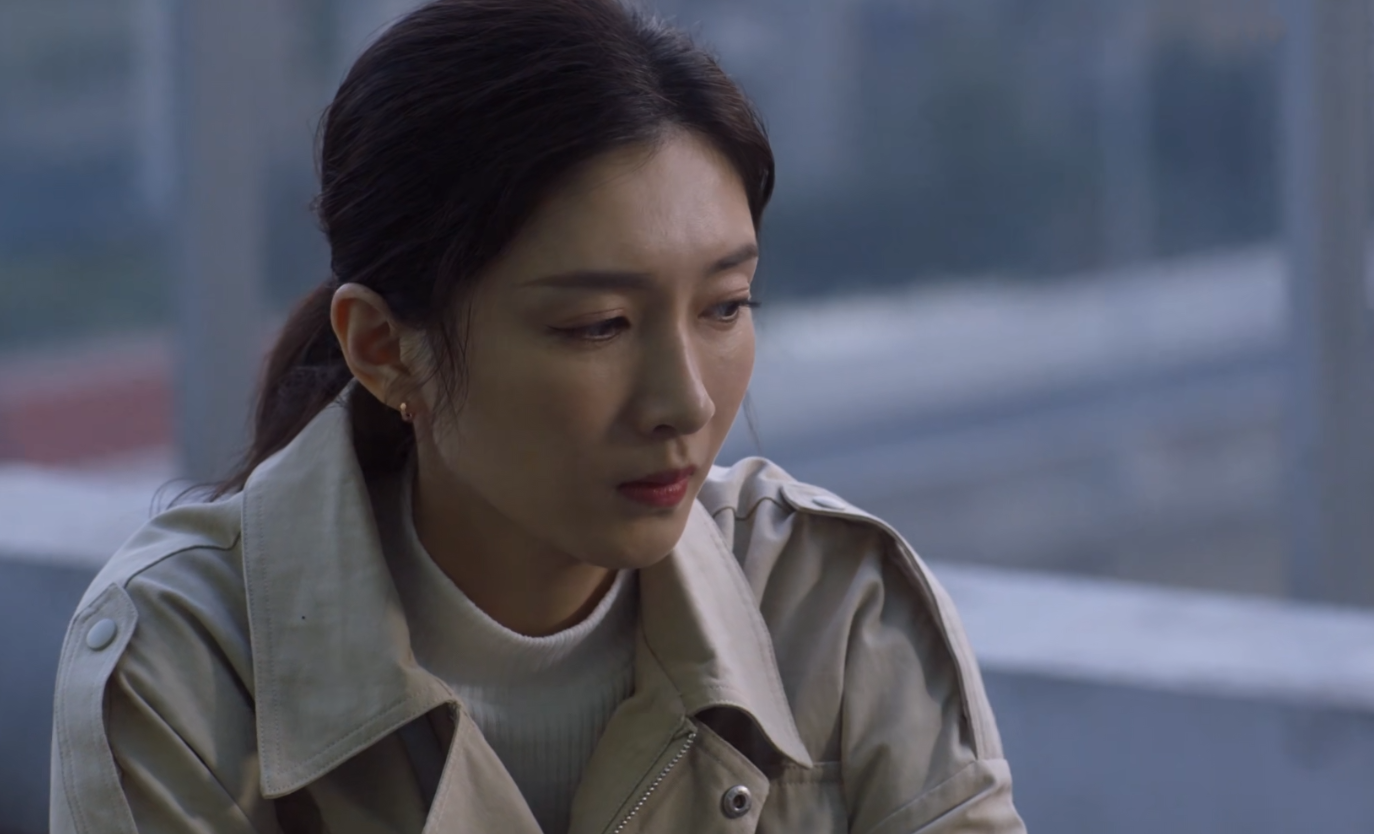 《三十而已》王漫妮拜金?演员江疏影回应:不爱比不婚更可怕