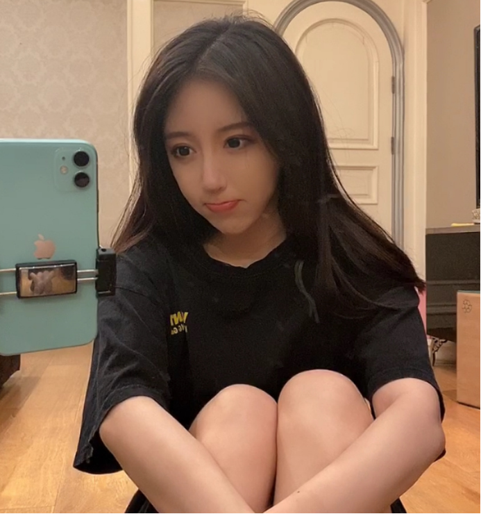 小团团太强了和陈死狗双排直接让他超越呆妹儿成吃鸡一哥