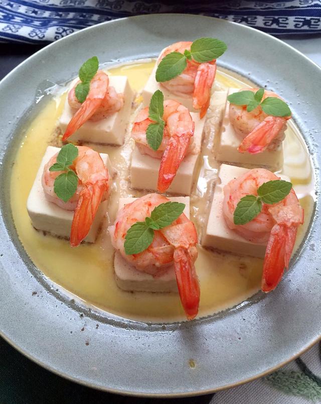 原来豆腐蒸虾更美味营养好吃能家常上桌一盘根本不够吃