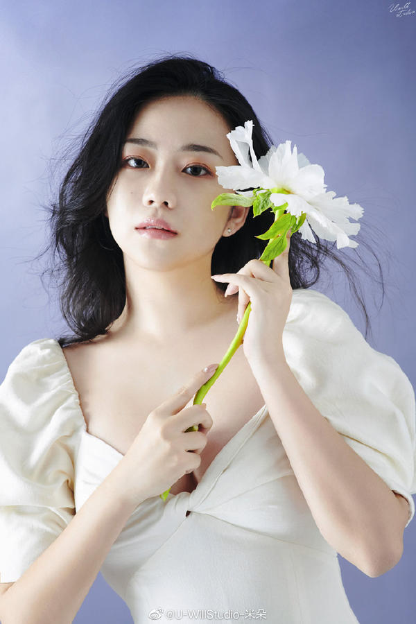 她现在长这样|巴啦啦小魔仙|黄安仪|凌美雪_新浪新闻