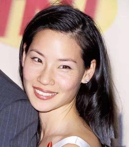 致命女人刘玉玲比肩成龙红过章子怡被骂太丑却征服好莱坞