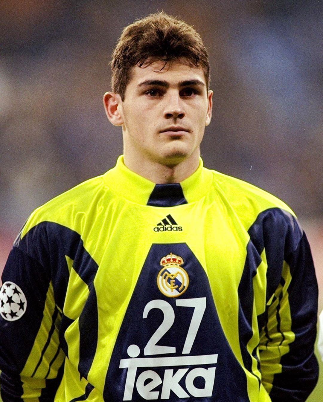 卡西退役特辑:像天下足球一样讲述皇马1号的传奇