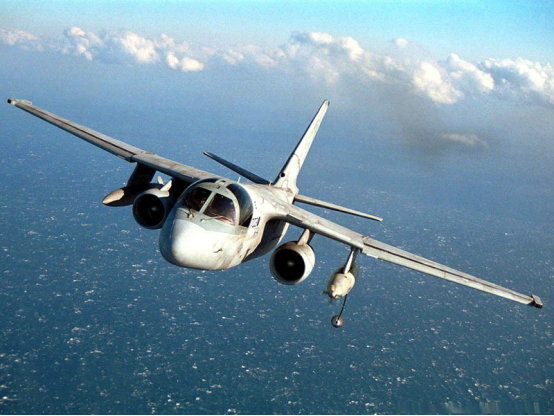 s3反潜机飞行的北欧海盗世界首型喷气反潜机