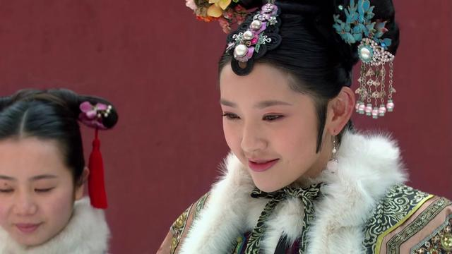甄嬛传祺嫔明明被关在了冷宫为什么能够偷跑出来