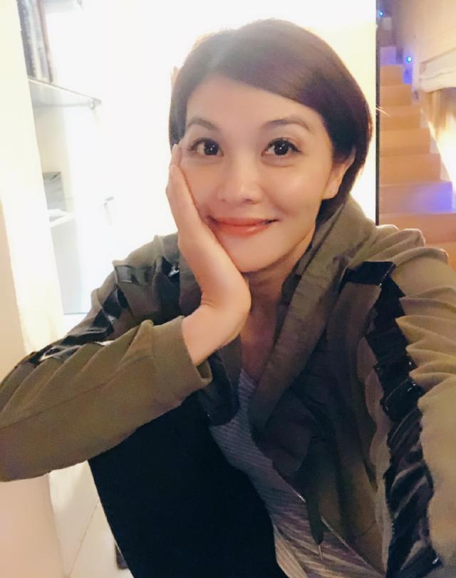 游泳奥运冠军庄泳现状:47岁年轻貌美不松弛回国发展已身家过亿