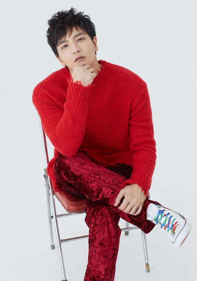 如今才不过11天的时间,杨奇煜又再次官宣自己即将当爸,不得不说这进度