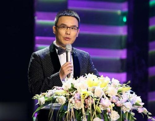 央视李瑞英和张羽竟然还有这层关系怪不得没人知道