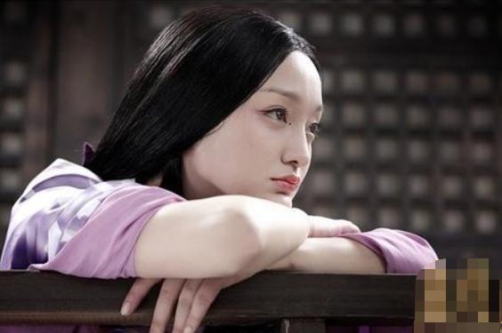 都说周迅眼里全是戏?看到她演的《如懿传》,网友:老了十岁