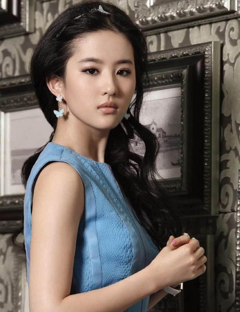 最美的四位女星,刘亦菲不是第一,第一美得倾国倾城