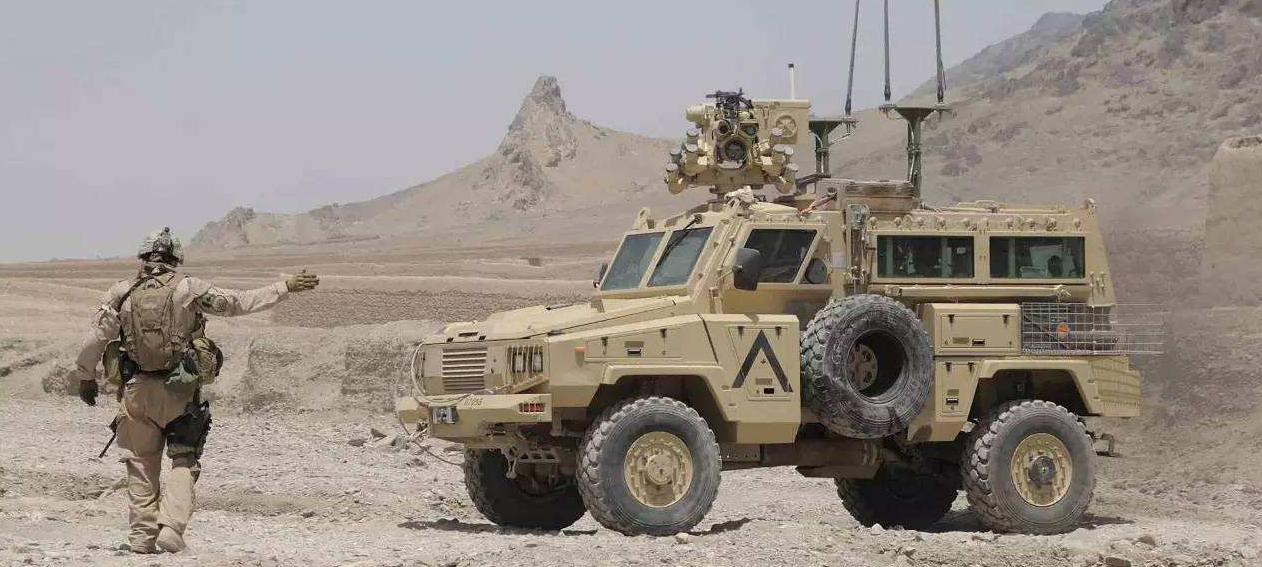 俄东部军区侦察兵首次接收,一批"虎-m"装甲车|虎式|侦察兵|装甲车