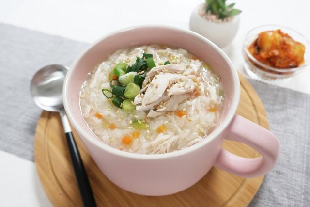 简单美食之《鸡丝糯米粥》的做法