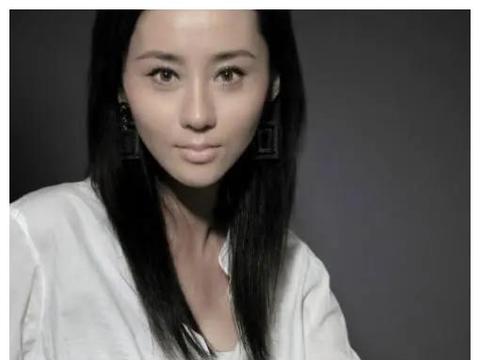 她是《武林外传》里的金湘玉,已经40 岁了,依旧未嫁孤身一人|还珠格格|黄晓明|刘立淇|秦岚_新浪新闻