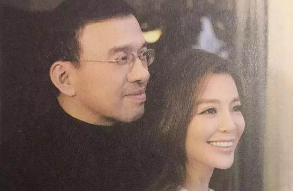 一生坎坷曲折,老婆还是央视花旦|央视|王志|主持人_新浪新闻