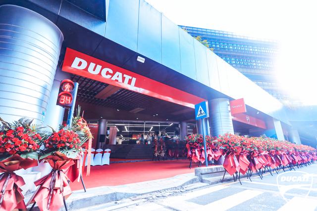 终于等到你,杜卡迪深圳中心盛大开业