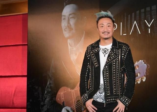 他被称为太子基老爸是娱乐大亨为杨千嬅写歌48岁老态横生