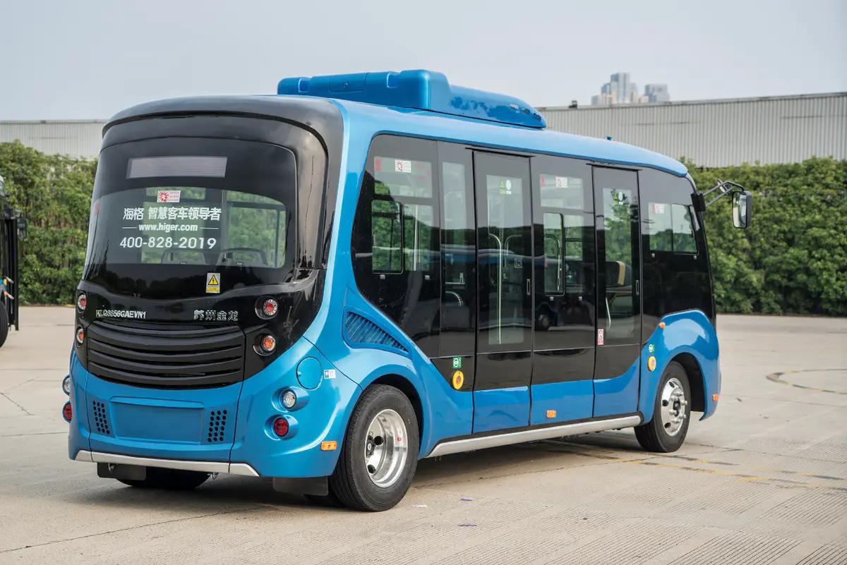 行业首款低入口微公交来袭苏州金龙完成全系列低入口布局