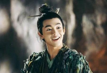 有种"整容"叫《三生三世》的迷谷,如今24岁秀腹肌,帅到不敢认|腹肌|三