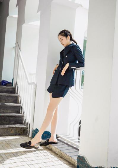 the9赵小棠日常私服风格多变,可盐可甜