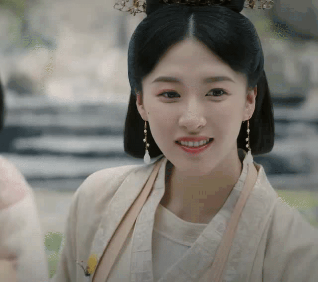 从《香蜜》中的邝露到《锦绣南歌》中的谢韫之,杜雨宸饰演的角色总是