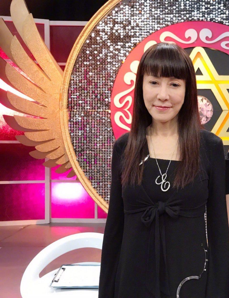 法医鉴定,罗霈颖可能是多种药物同时服用不慎致死.好可惜