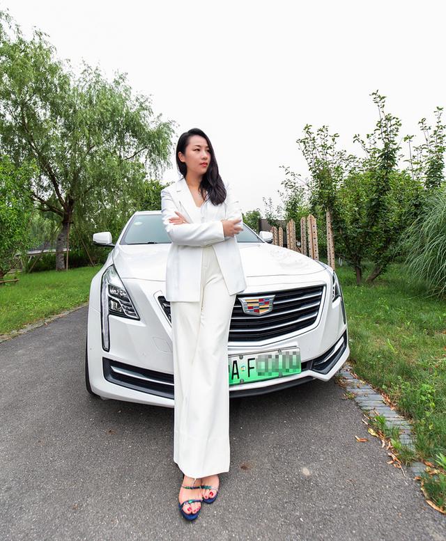 放弃奥迪tt选择凯迪拉克ct6,这位美女你是怎么想的?