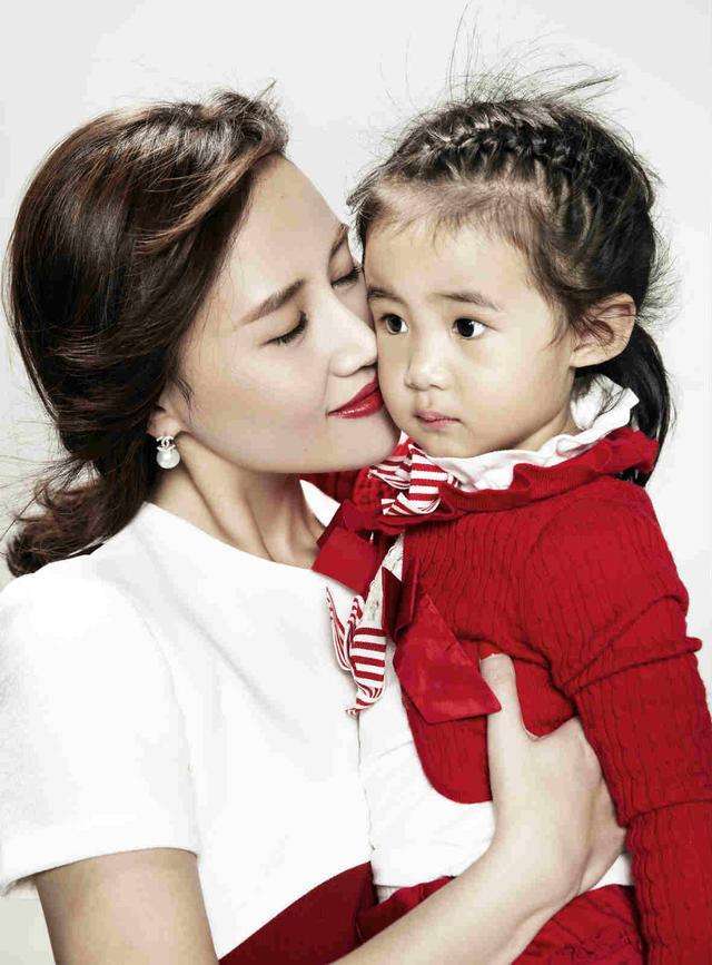 女方是32岁演员已有女儿,私照曝光是标准美女|戴笑盈|沙宝亮|女儿