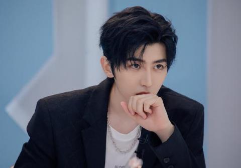 2020娱乐男明星排名_抖音娱乐明星排行榜2020年10月第3周(2)