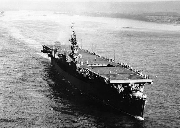 二战美国的"独立级"轻航母|航母|舰体|航空母舰_新浪新闻