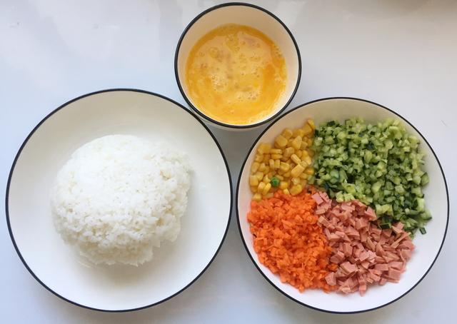 营养美味的什锦蛋炒饭简单快手十分钟搞定颗粒分明超好吃