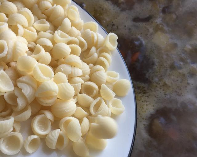 巨好吃肉丁猫耳朵面简单易做隔几天就想吃一顿这山西汤面