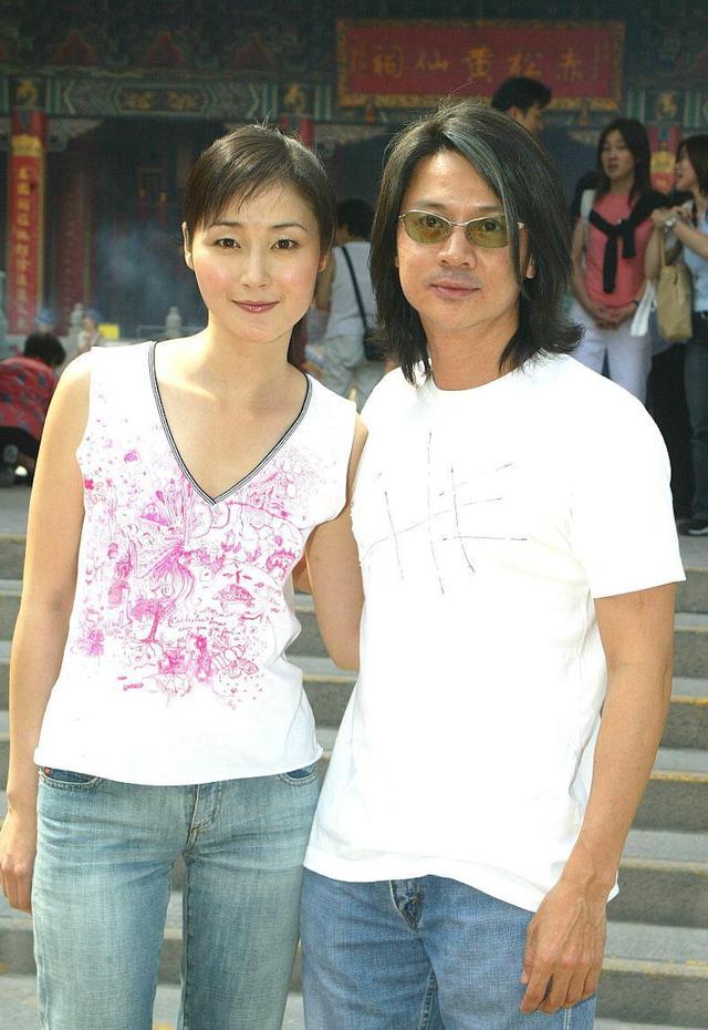 55岁尹天照罕见上节目长发依然锐气不减照顾患癌妻子隐退多年