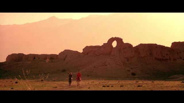 不羁生命的礼赞:经典电影《红高粱》